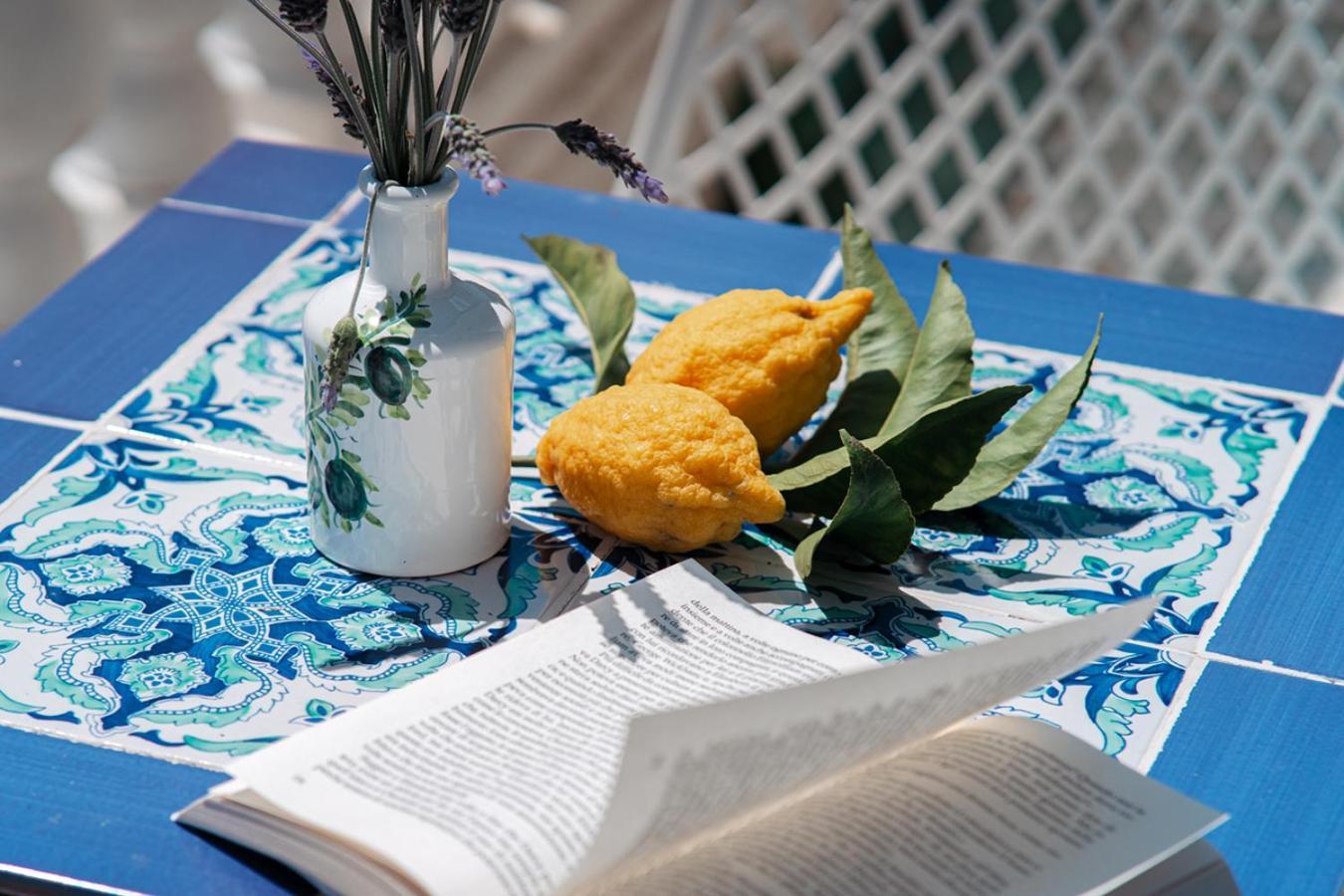 Bed and Breakfast Casa Flora В'єтрі Екстер'єр фото